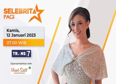 Astrid Tiar dan Rahasia Tumit Kakinya Yang Lembut